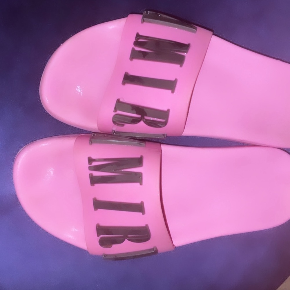 Amiri Slides Pink